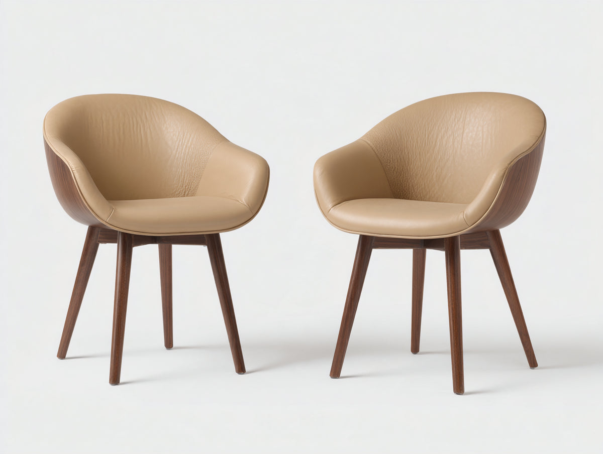 Sillas de comedor tapizadas efecto piel 60x62x80 cm - beige y madera oscura - diseño envolvente con reposabrazos